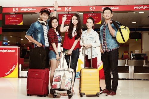 Một triệu vé giờ vàng đón hè 3D cùng Vietjet ảnh 1